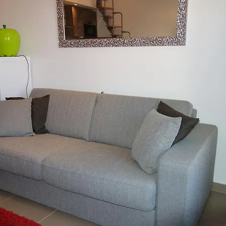 Riviera Old Town Deluxe Apartamento *